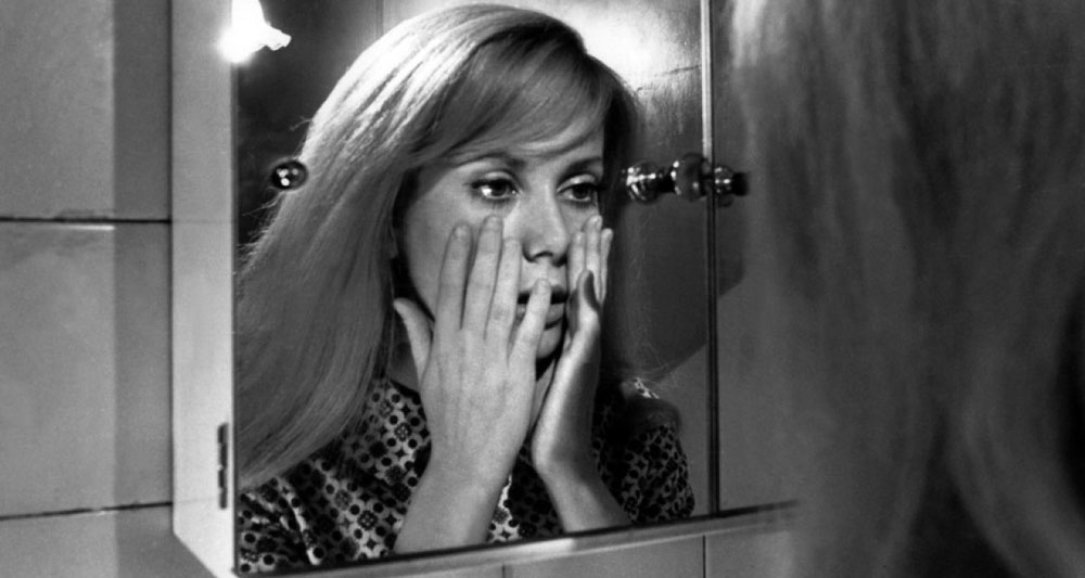 repulsion-best-thriller-movies-with-female-leads